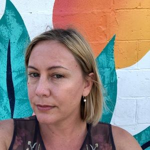 Meet your Posher, Liz